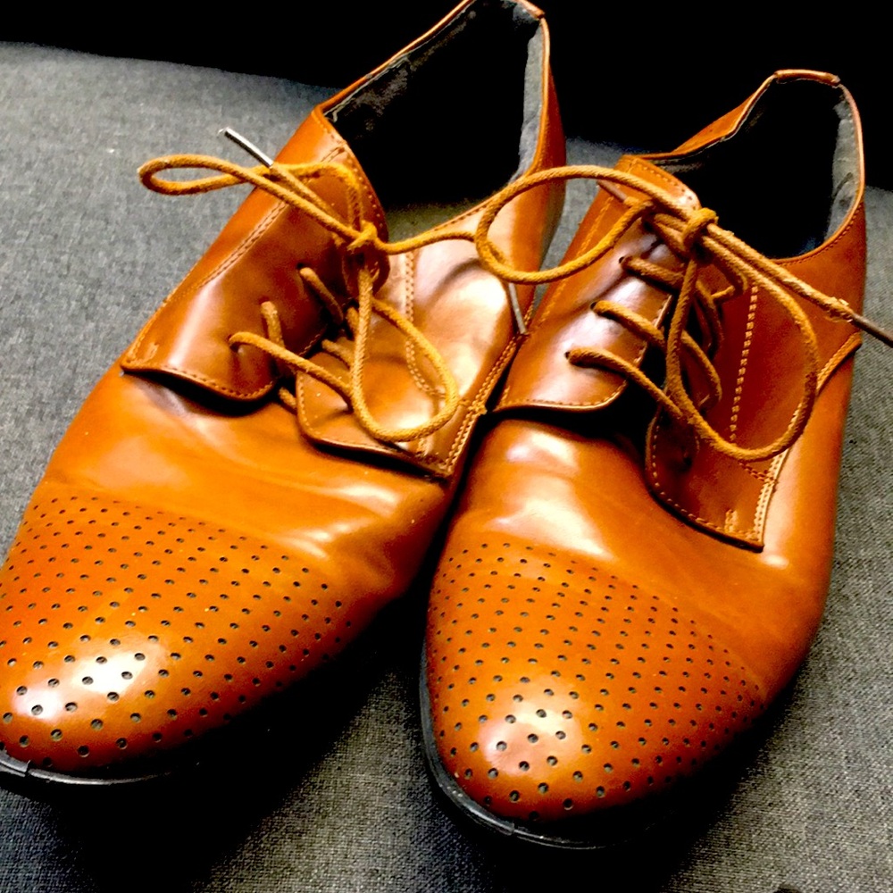 Men's Civilized Oxford leather Softstags w/ Memory foam Size 12